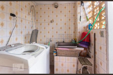 Casa à venda com 175m², 3 quartos e 2 vagasLavanderia