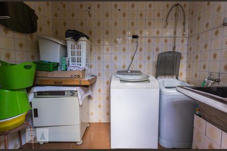 Casa à venda com 175m², 3 quartos e 2 vagasLavanderia