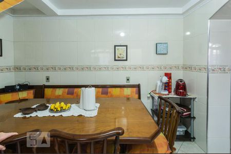 Casa à venda com 175m², 3 quartos e 2 vagasCopa