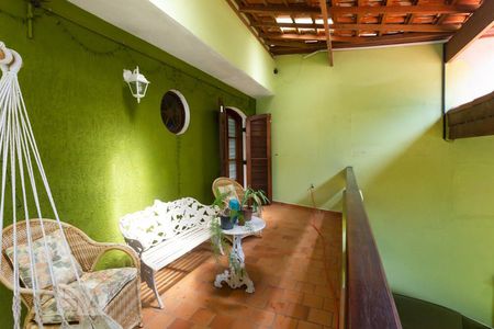 Casa à venda com 175m², 3 quartos e 2 vagasVaranda do quarto 2