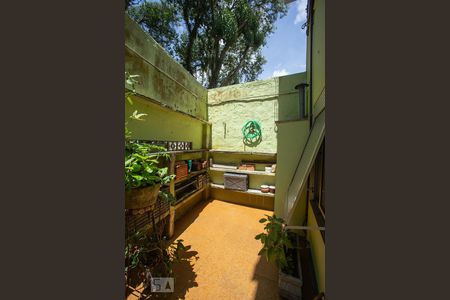 Casa à venda com 175m², 3 quartos e 2 vagasÁrea Externa