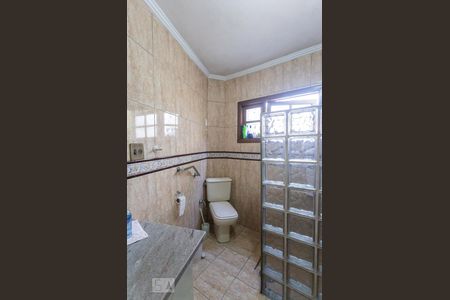 Casa à venda com 175m², 3 quartos e 2 vagasBanheiro de Serviço