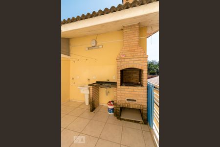 Casa à venda com 159m², 3 quartos e 2 vagasChurrasqueira e tanque