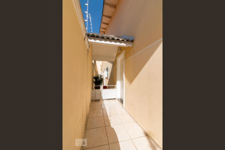 Casa à venda com 159m², 3 quartos e 2 vagasEntrada da casa