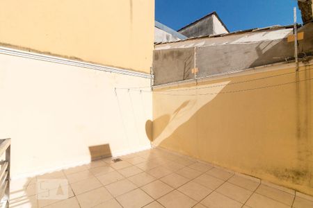 Casa à venda com 159m², 3 quartos e 2 vagasTerraço