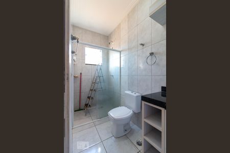Casa à venda com 159m², 3 quartos e 2 vagasBanheiro quarto 1 suíte