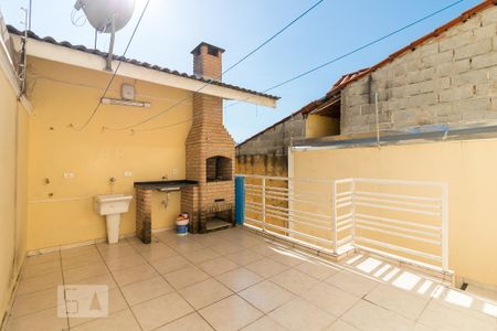 Casa à venda com 159m², 3 quartos e 2 vagasChurrasqueira e área de serviço