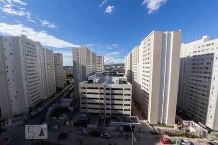 Vista da Sala de apartamento para alugar com 2 quartos, 45m² em Jardim Íris, São Paulo