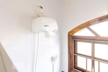 Casa à venda com 350m², 5 quartos e 4 vagasBanheiro Suíte 2