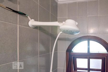 Casa à venda com 350m², 5 quartos e 4 vagasBanheiro Suíte de Serviço