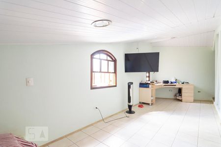 Casa à venda com 350m², 5 quartos e 4 vagasSuíte 4