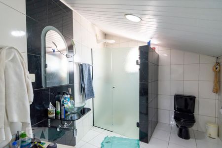 Casa à venda com 350m², 5 quartos e 4 vagasBanheiro Suíte 4
