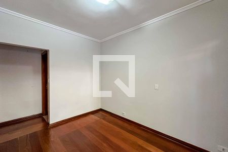 Casa à venda com 200m², 3 quartos e 5 vagas Casa à venda com 200m², 3 quartos e 5 vagasSuíte 3