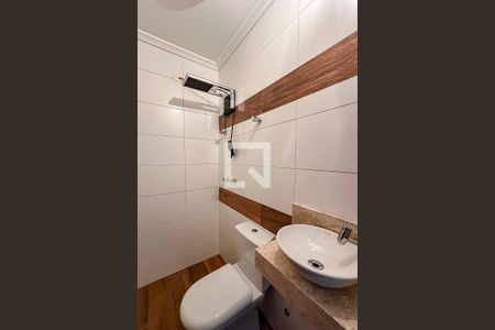 Casa à venda com 200m², 3 quartos e 5 vagas Casa à venda com 200m², 3 quartos e 5 vagasBanheiro da Suíte 2