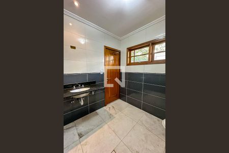 Casa à venda com 200m², 3 quartos e 5 vagas Casa à venda com 200m², 3 quartos e 5 vagasBanheiro da Suíte 1