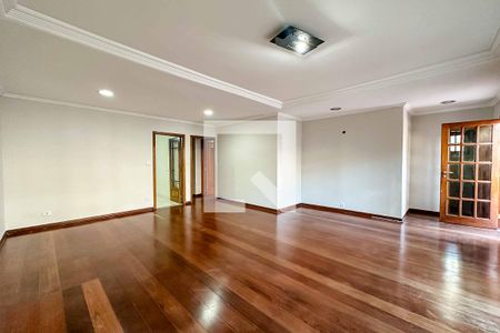 Sala de casa à venda com 3 quartos, 200m² em Vila Paiva, São Paulo