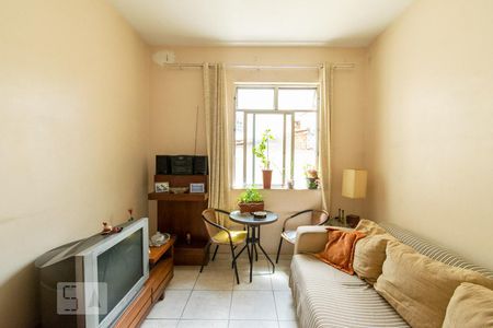 Apartamento à venda com 70m², 2 quartos e sem vagaSALA