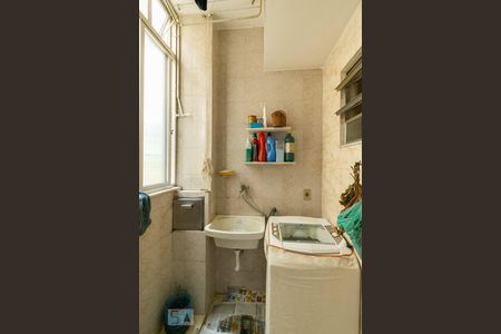 Apartamento à venda com 70m², 2 quartos e sem vagaÁREA DE SERVIÇO