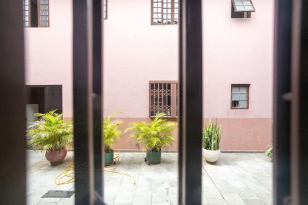 Casa à venda com 380m², 4 quartos e 5 vagasBanheiro de Serviço