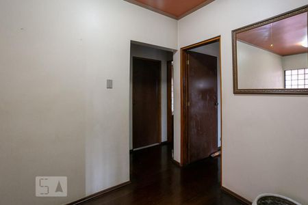 Casa à venda com 380m², 4 quartos e 5 vagasHall dos quartos