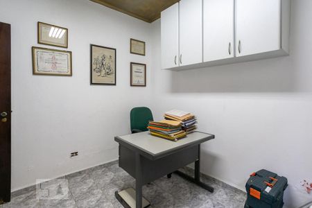 Casa à venda com 380m², 4 quartos e 5 vagasQuarto de Serviço