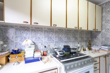 Casa à venda com 380m², 4 quartos e 5 vagasCozinha edícula