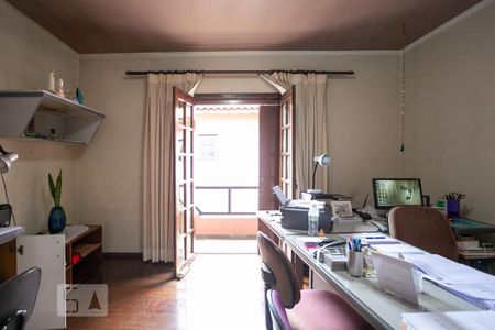 Casa à venda com 380m², 4 quartos e 5 vagasQuarto 2