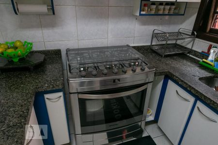 Casa à venda com 380m², 4 quartos e 5 vagasFogão