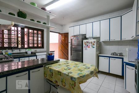 Casa à venda com 380m², 4 quartos e 5 vagasCozinha