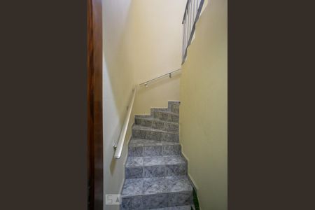 Casa à venda com 380m², 4 quartos e 5 vagasEscada Edícula