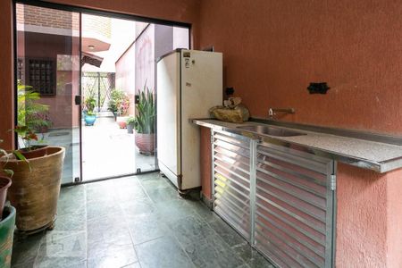 Casa à venda com 380m², 4 quartos e 5 vagasChurrasqueira