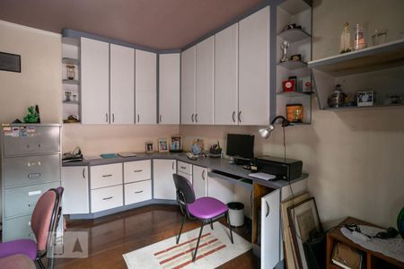 Casa à venda com 380m², 4 quartos e 5 vagasQuarto 2