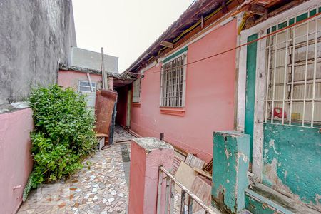 Casa à venda com 300m², 6 quartos e sem vagaQuintal