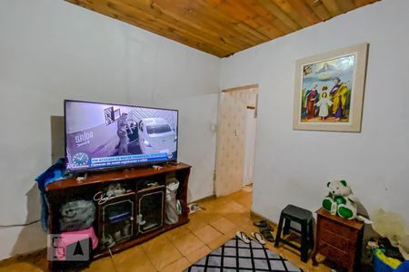 Sala de casa à venda com 6 quartos, 300m² em Vila Ivone, São Paulo