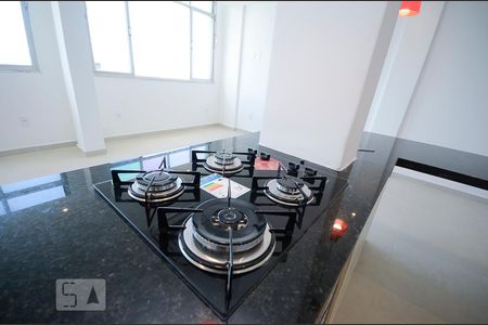 Fogão de kitnet/studio para alugar com 1 quarto, 50m² em São Francisco, Niterói