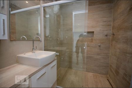 Studio para alugar com 50m², 1 quarto e sem vaga Studio para alugar com 50m², 1 quarto e sem vagaBanheiro