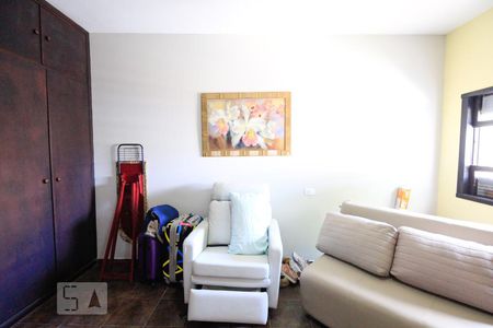 Casa à venda com 220m², 2 quartos e 2 vagasQuarto 2