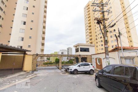 Fachada de apartamento à venda com 3 quartos, 84m² em Vila Barreto, São Paulo