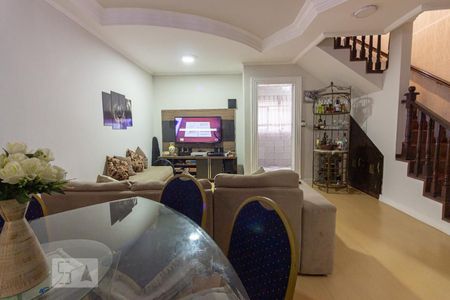 Sala de casa à venda com 3 quartos, 180m² em Vila Yara, Osasco