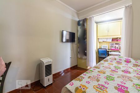 Casa à venda com 180m², 3 quartos e 4 vagasQuarto 2