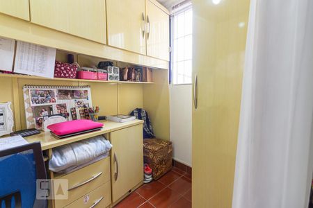 Casa à venda com 180m², 3 quartos e 4 vagasQuarto 2