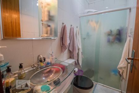 Casa de condomínio à venda com 132m², 3 quartos e 3 vagasBanheiro da Suíte