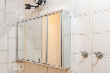 Apartamento à venda com 77m², 3 quartos e 1 vagaDetalhe do Banheiro