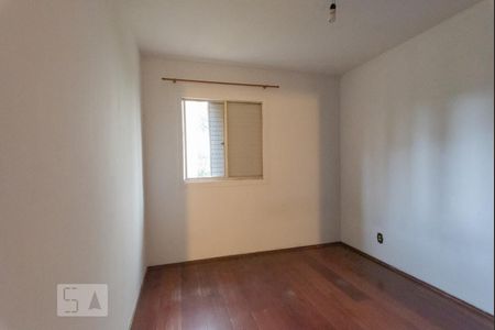 Apartamento à venda com 77m², 3 quartos e 1 vagaQuarto 2