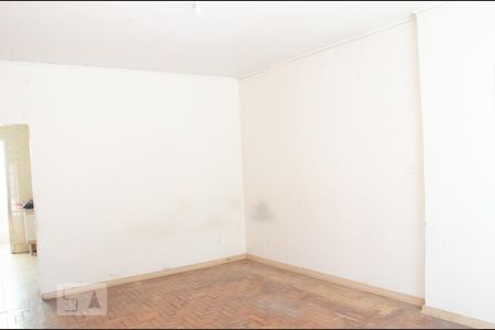 Sala de casa à venda com 1 quarto, 80m² em Vila Nivi, São Paulo