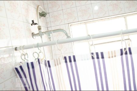 Casa à venda com 80m², 1 quarto e sem vagaBanheiro