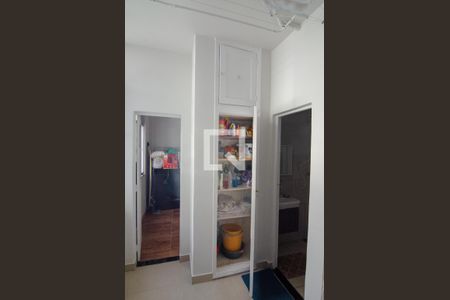 Apartamento à venda com 148m², 3 quartos e 1 vagaÁrea de Serviço