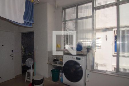 Apartamento à venda com 148m², 3 quartos e 1 vagaÁrea de Serviço