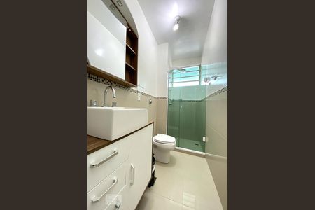 Apartamento à venda com 70m², 1 quarto e sem vagaBanheiro