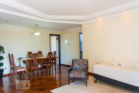 Sala de apartamento para alugar com 3 quartos, 96m² em Vila Valparaiso, Santo André